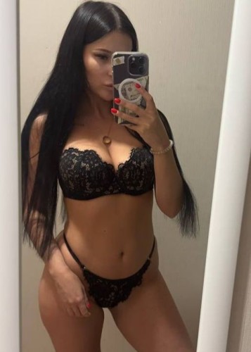 Яна, Г. Звенигород